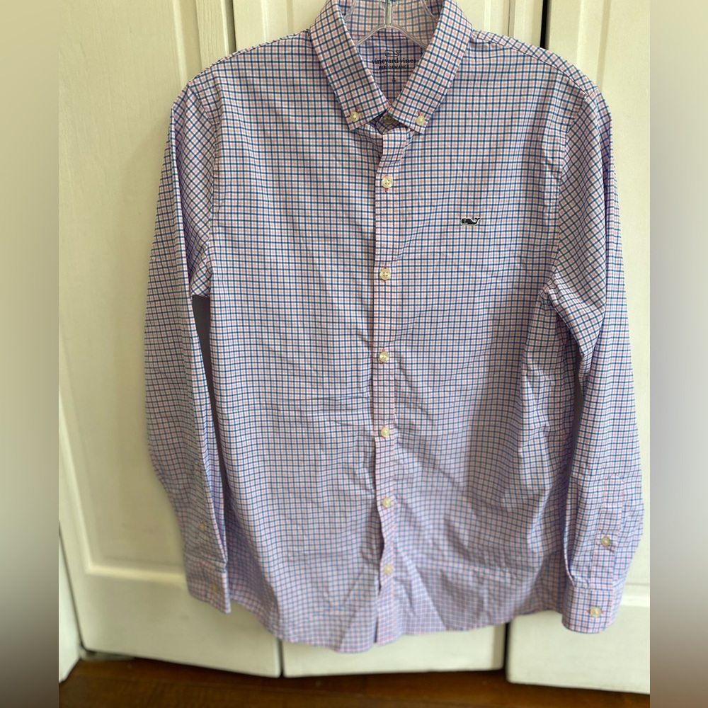 Vineyard Vines Performance Button down
